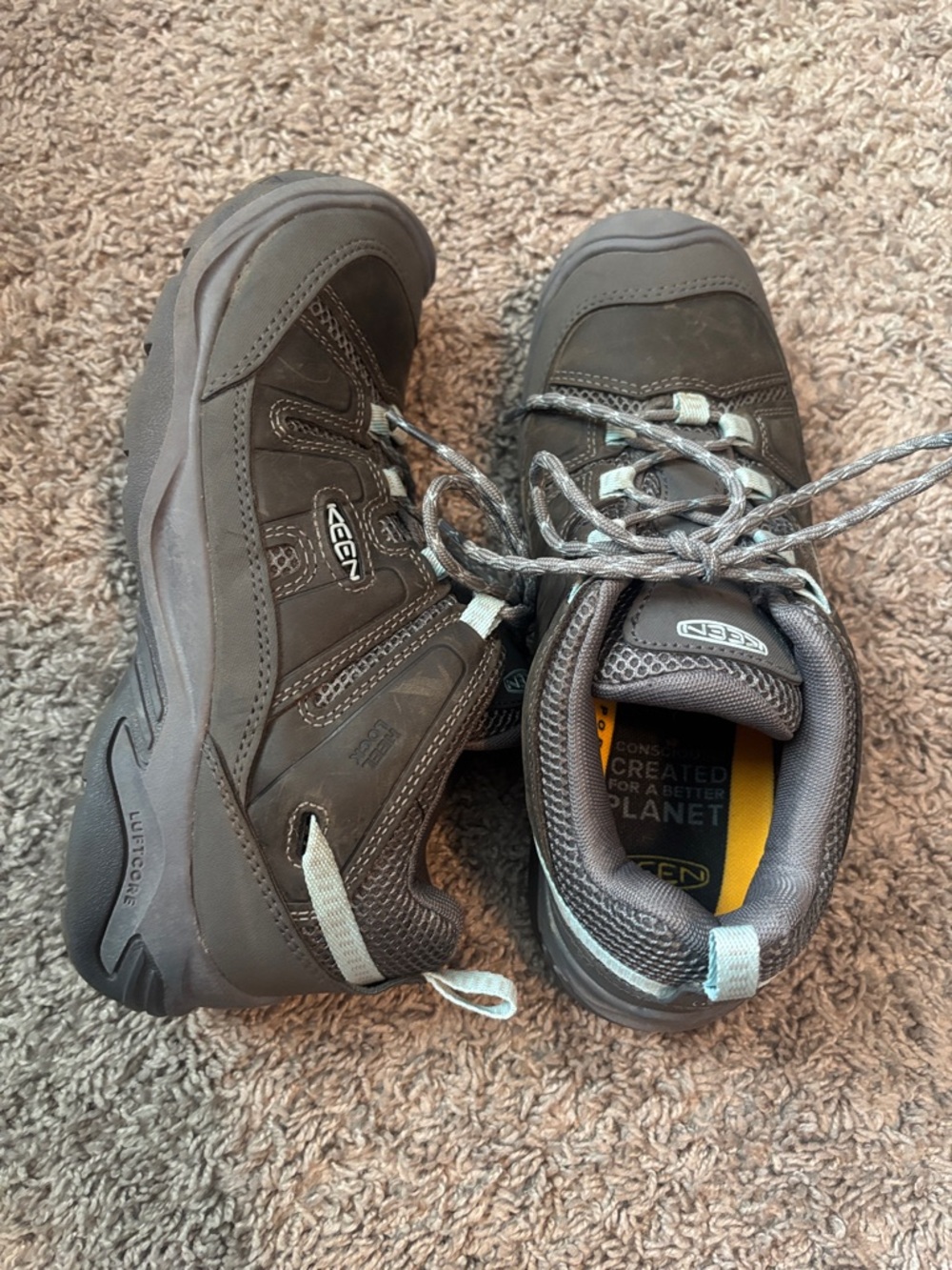 Keen Women's Brown Athletic Hiking Shoes with Light Gray Accents - Picture 7 of 10